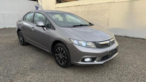 HONDA Civic 1.8 16V 4P FLEX LXS AUTOMTICO, Foto 1