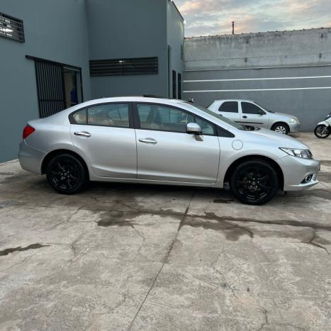 HONDA Civic 1.8 16V 4P EXS AUTOMTICO, Foto 2