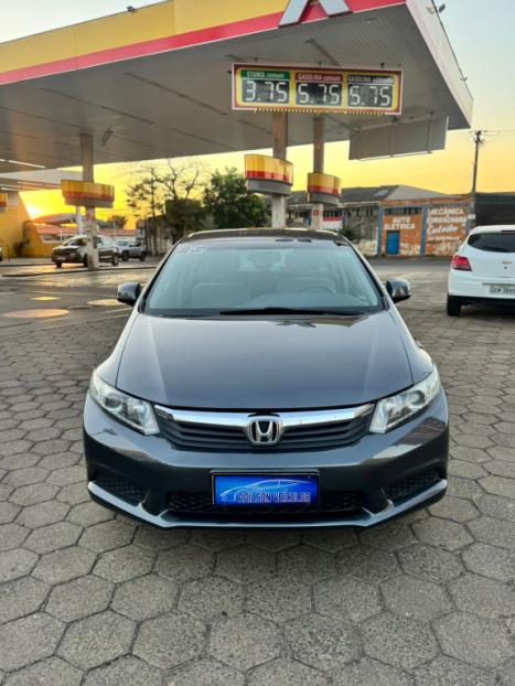 HONDA Civic 1.8 16V 4P FLEX LXS AUTOMTICO, Foto 2