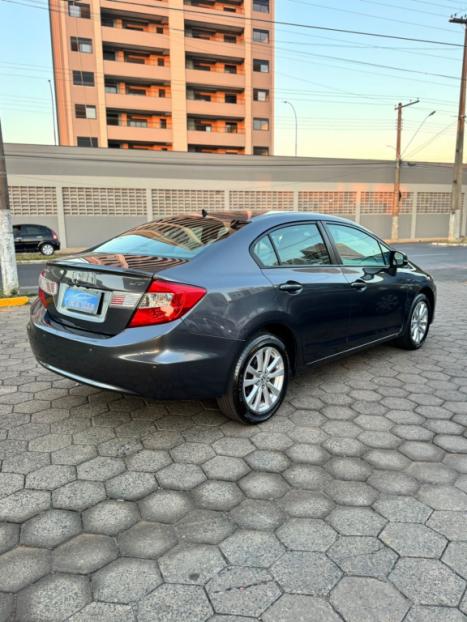 HONDA Civic 1.8 16V 4P FLEX LXS AUTOMTICO, Foto 4