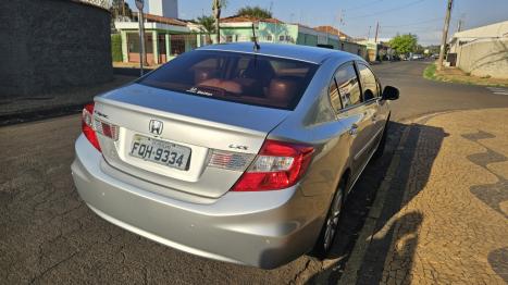 HONDA Civic 1.8 16V 4P FLEX LXS, Foto 2
