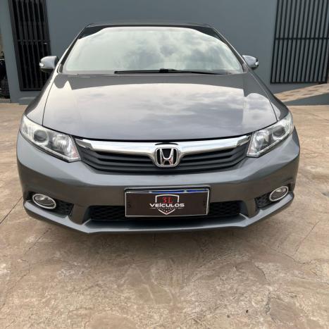 HONDA Civic 1.8 16V 4P FLEX LXS AUTOMTICO, Foto 2