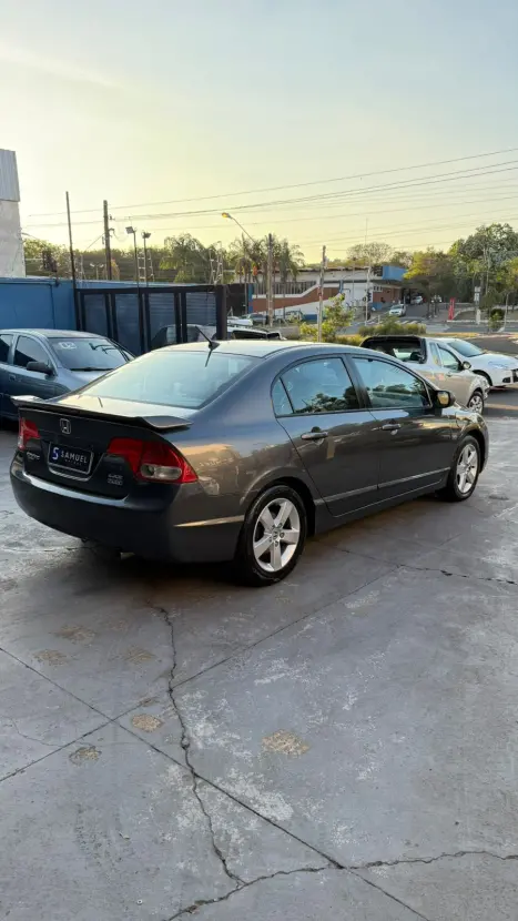 HONDA Civic 1.8 16V 4P FLEX LXS, Foto 4