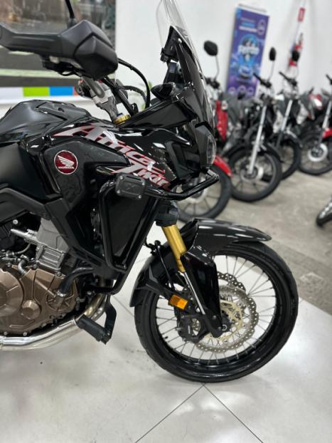 HONDA CRF 1000L Africa Twin TE, Foto 10
