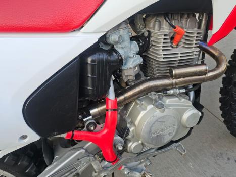 HONDA CRF 230 F, Foto 3