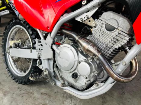 HONDA CRF 250 F, Foto 3