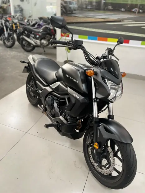 HONDA CTX 700 , Foto 4