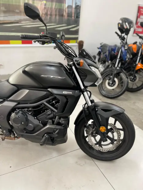 HONDA CTX 700 , Foto 10
