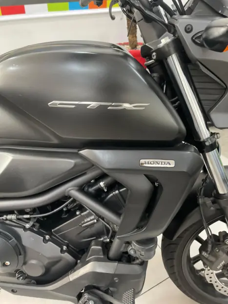 HONDA CTX 700 , Foto 11
