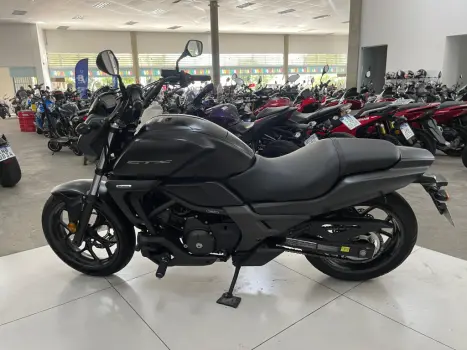 HONDA CTX 700 , Foto 14