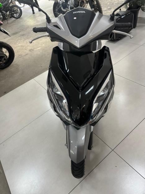 HONDA Elite 125 , Foto 3