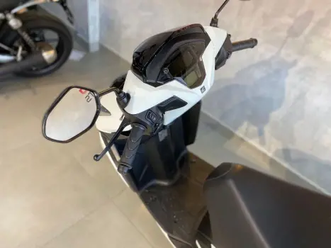 HONDA Elite 125 , Foto 9