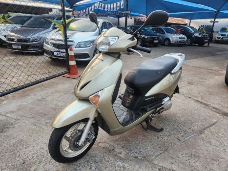 HONDA Lead 110 , Foto 2