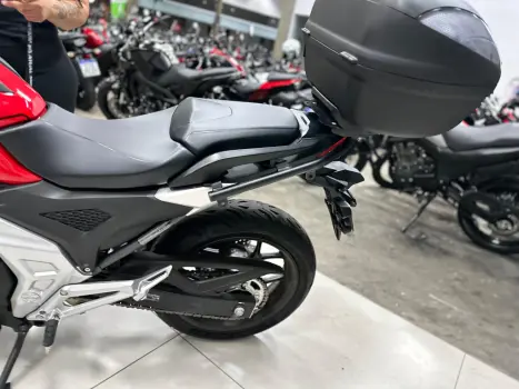 HONDA NC 700 X ABS, Foto 11