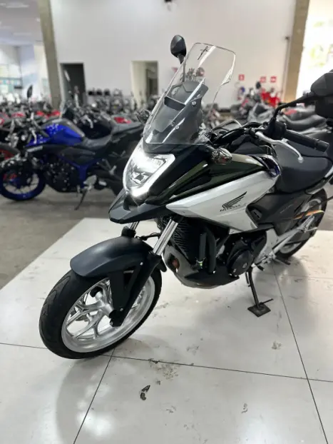 HONDA NC 750 X , Foto 3
