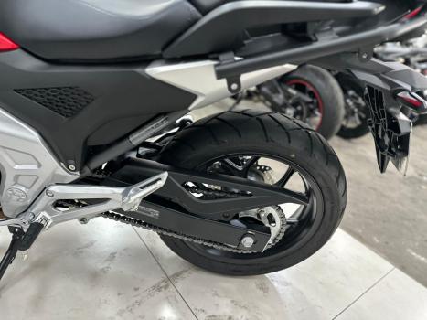 HONDA NC 750 X , Foto 8