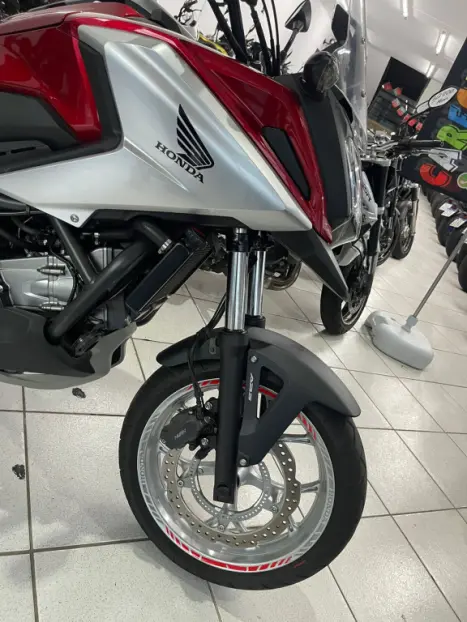 HONDA NC 750 X ABS, Foto 3