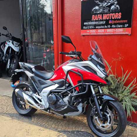 HONDA NC 750 X ABS, Foto 5