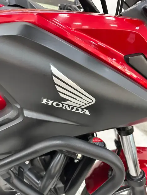 HONDA NC 750 X ABS, Foto 4