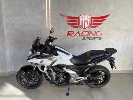 HONDA NC 750 X DCT, Foto 2