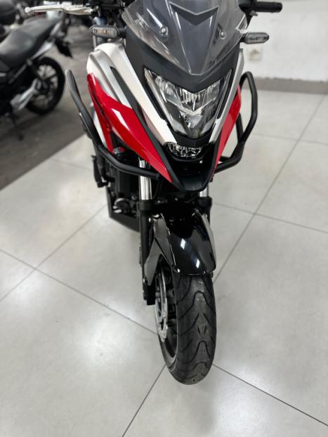 HONDA NC 750 X DCT, Foto 3