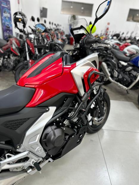 HONDA NC 750 X DCT, Foto 5