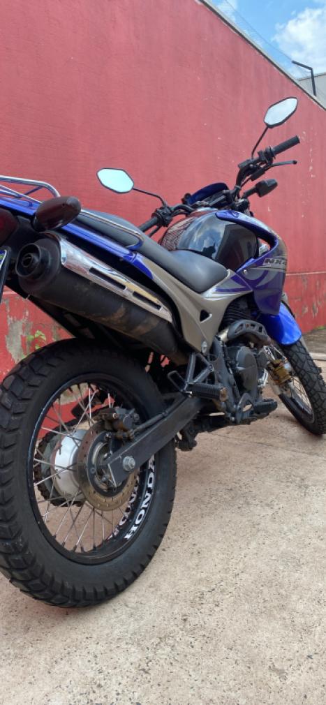 HONDA NX Falcon 400, Foto 3