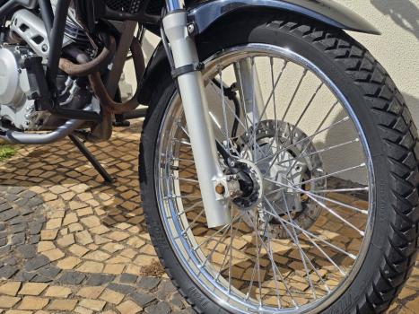 HONDA NX Falcon 400, Foto 4