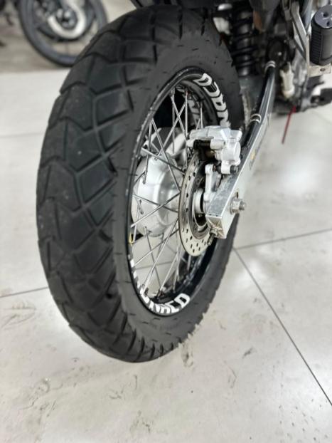 HONDA NX Falcon 400, Foto 6