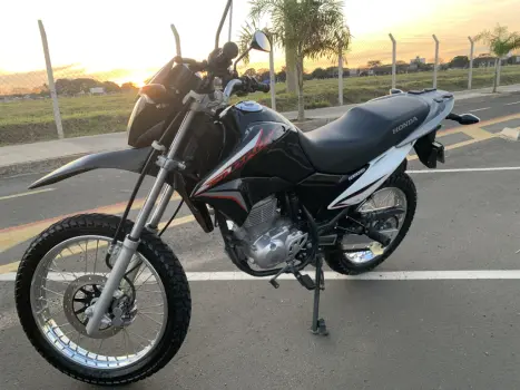 HONDA NXR Bros 150 ESD, Foto 1