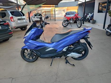 HONDA PCX 150 DLX, Foto 2