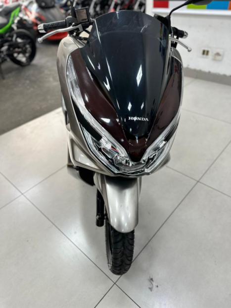 HONDA PCX 150 DLX, Foto 5