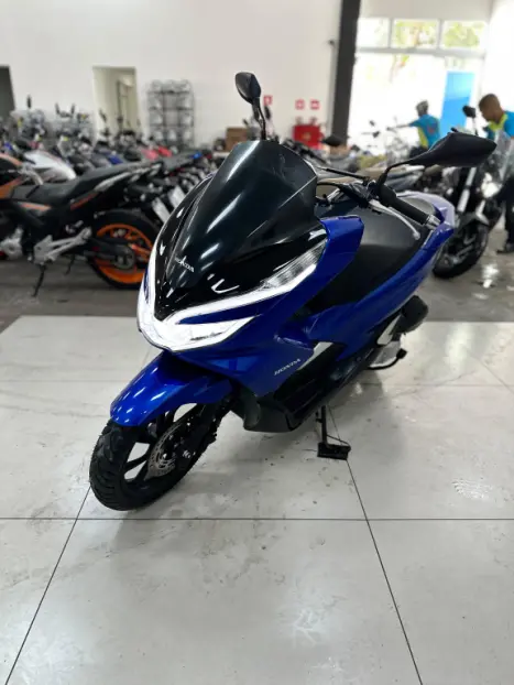 HONDA PCX 150 DLX, Foto 5