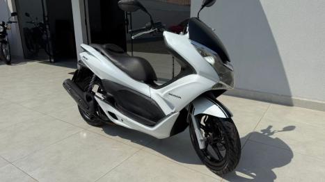 HONDA PCX 150 DLX, Foto 3