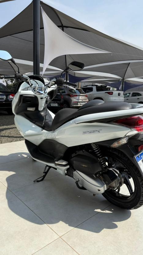 HONDA PCX 150 DLX, Foto 6