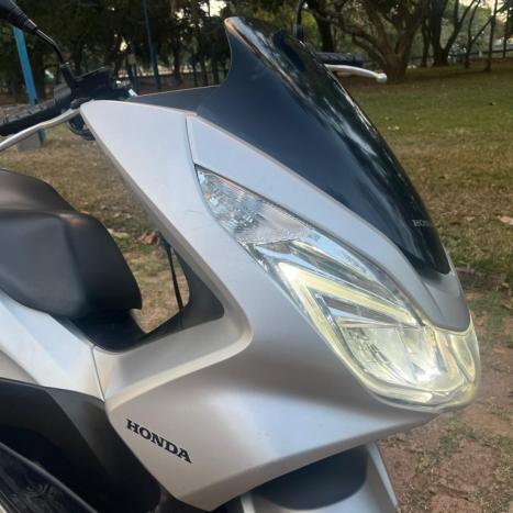 HONDA PCX 150 SPORT, Foto 5