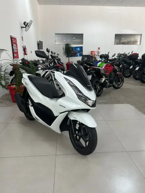 HONDA PCX 160 DLX ABS, Foto 5