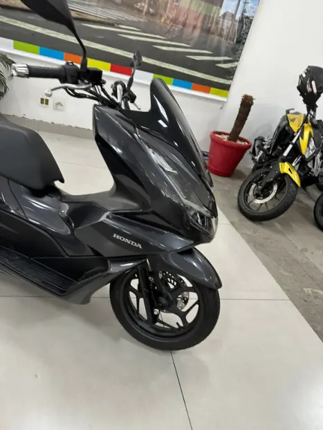 HONDA PCX 160 DLX ABS, Foto 2