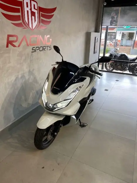 HONDA PCX 160 DLX ABS, Foto 2