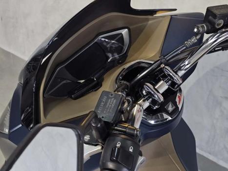 HONDA PCX 160 DLX ABS, Foto 3