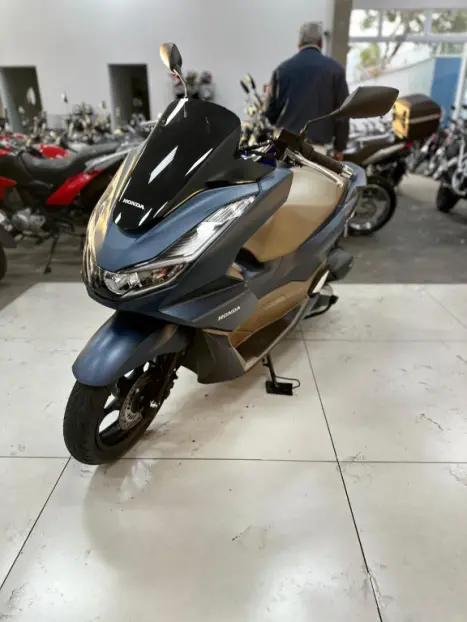 HONDA PCX 160 DLX ABS, Foto 4