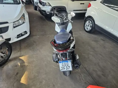 HONDA PCX 160 DLX ABS, Foto 3