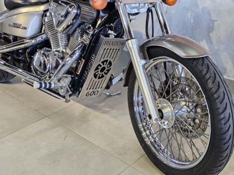 HONDA Shadow VT 600, Foto 8