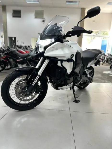 HONDA VFR 1200 X, Foto 2