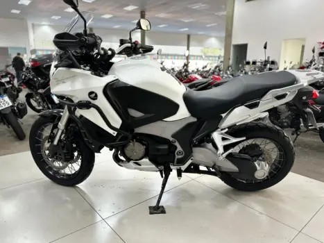 HONDA VFR 1200 X, Foto 6