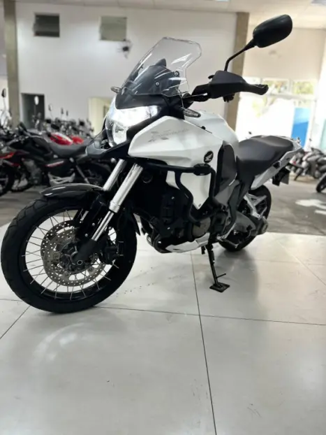 HONDA VFR 1200 X, Foto 7