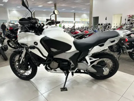 HONDA VFR 1200 X, Foto 12