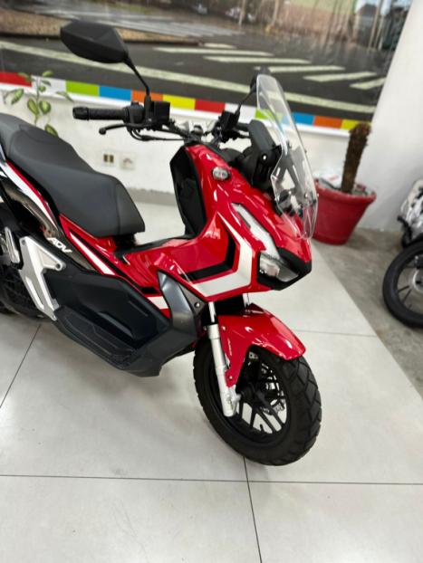 HONDA X-ADV 750 , Foto 10