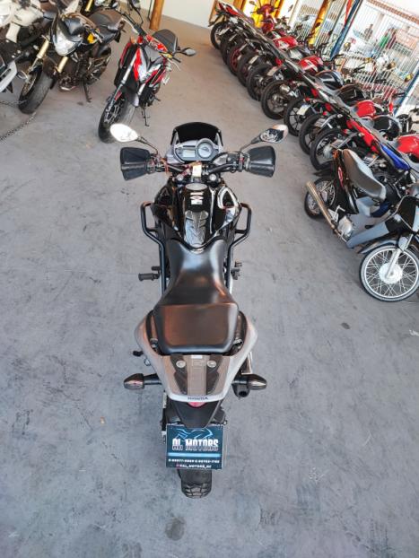 HONDA XL 700V Transalp ABS, Foto 8