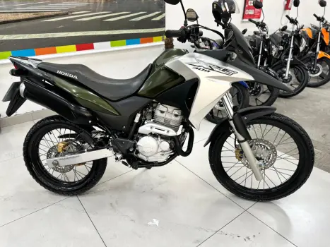 HONDA XRE 300 , Foto 1